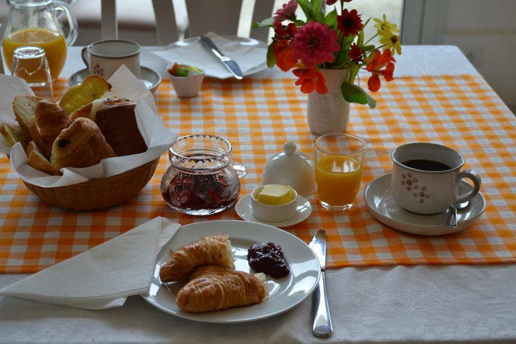 مبيت وإفطار Chef-Boutonne Le Moulin De Lusseau المظهر الخارجي الصورة